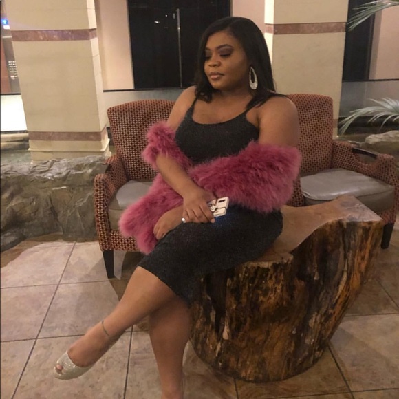 Meet your Posher, Smore - Picture 1 of 1